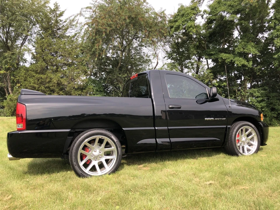 2005 Dodge Ram SRT-10 3rd Gen - Image 23 of 31