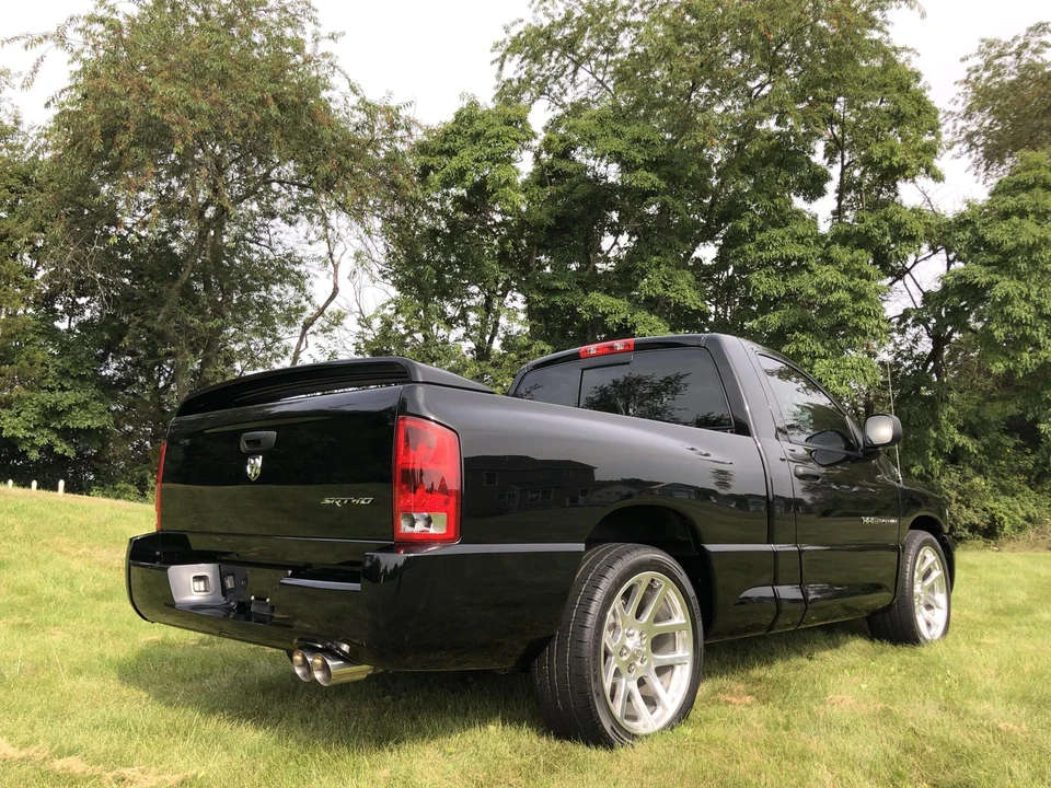 2005 Dodge Ram SRT-10 3rd Gen - Image 21 of 31