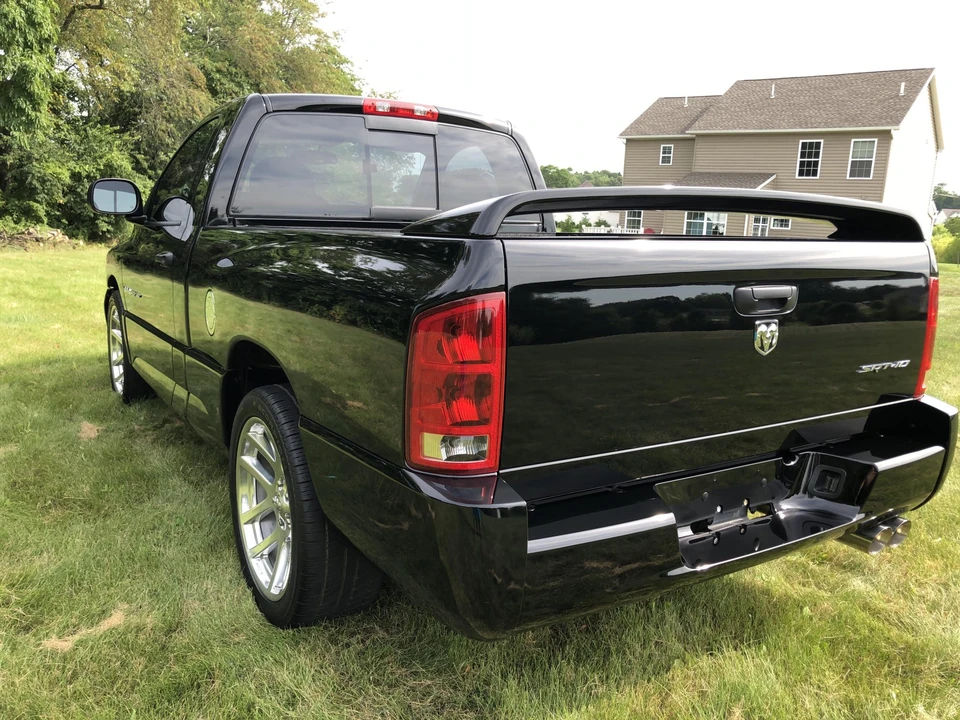 2005 Dodge Ram SRT-10 3rd Gen - Image 16 of 31