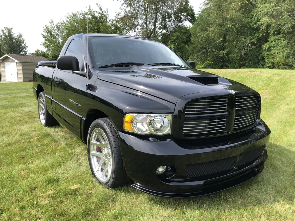 2005 Dodge Ram SRT-10 3rd Gen - Image 28 of 31