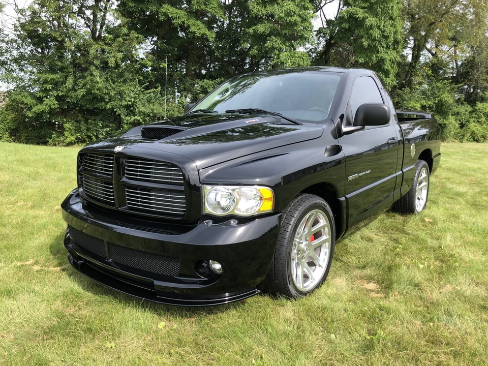 2005 Dodge Ram SRT-10 3rd Gen - Image 2 of 31