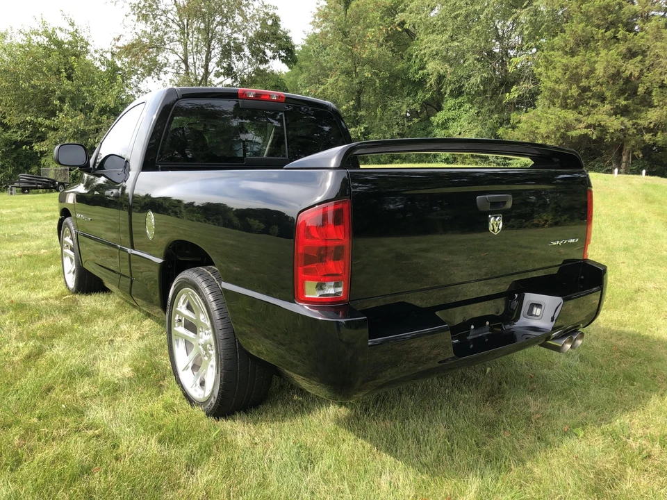 2005 Dodge Ram SRT-10 3rd Gen - Image 15 of 31