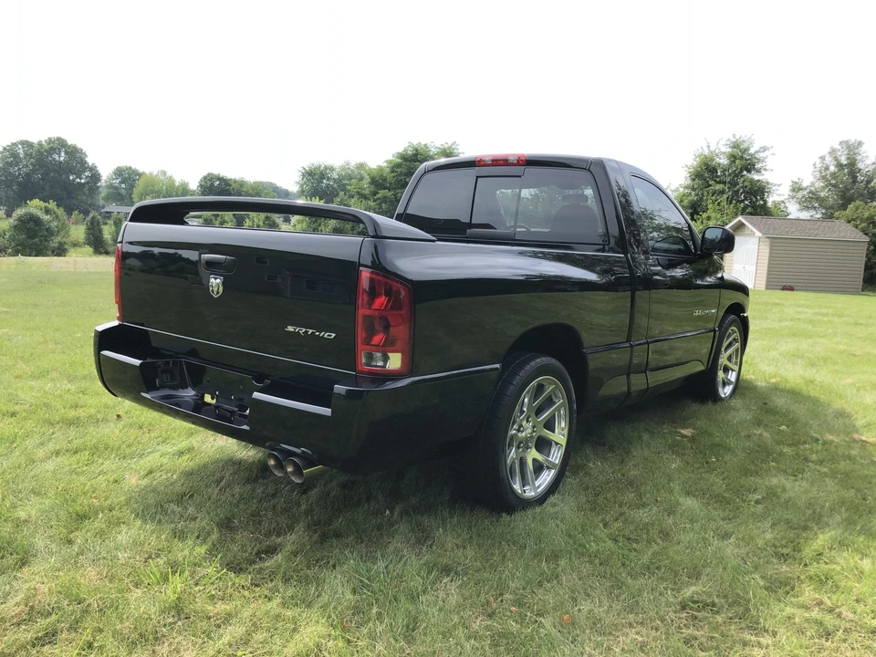 2005 Dodge Ram SRT-10 3rd Gen - Image 19 of 31