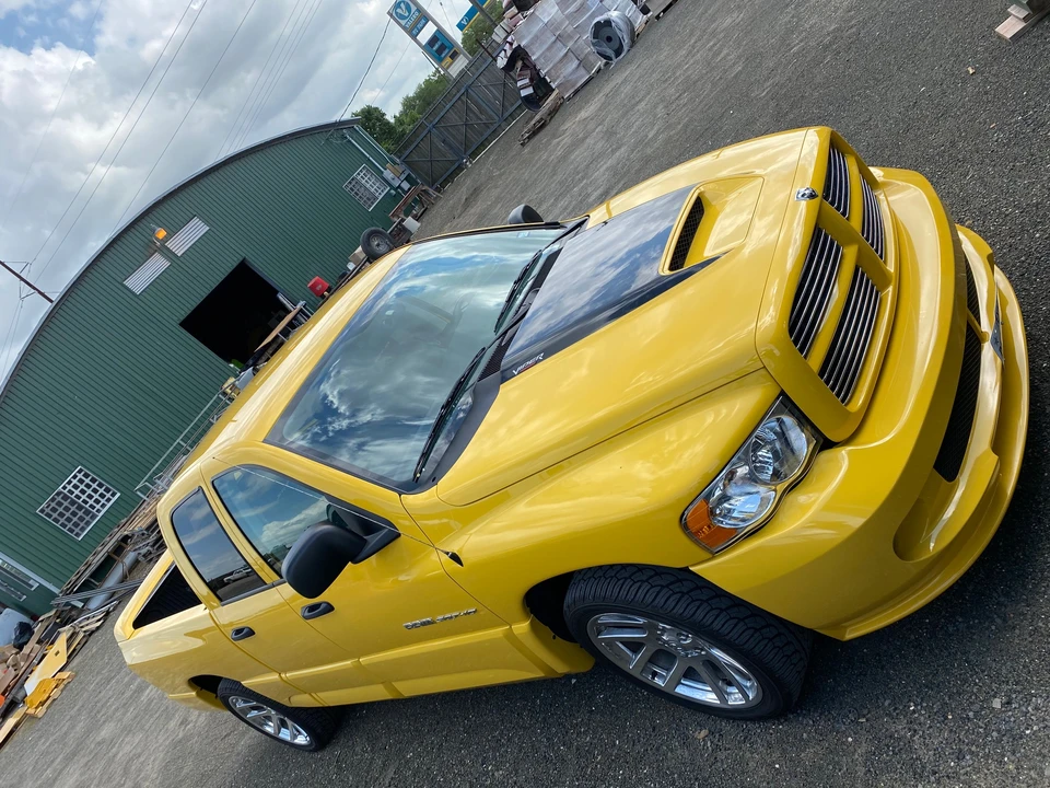 2005 Dodge Ram SRT-10 3rd Gen - Image 8 of 31