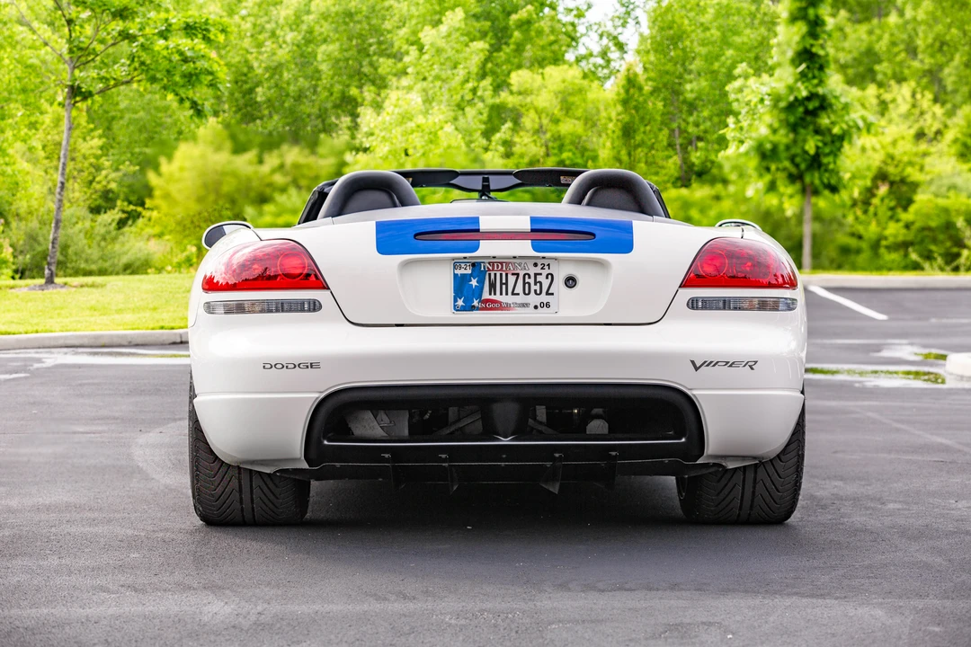 2005 Dodge Viper 3rd Gen - Image 18 of 31