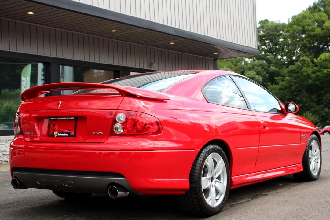 2005 Pontiac GTO 4th Gen - Image 9 of 31