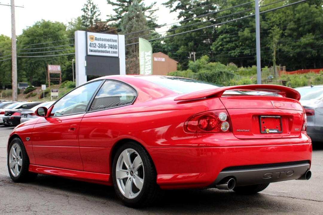 2005 Pontiac GTO 4th Gen - Image 14 of 31