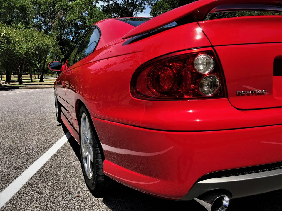 2005 Pontiac GTO 4th Gen - Image 22 of 31
