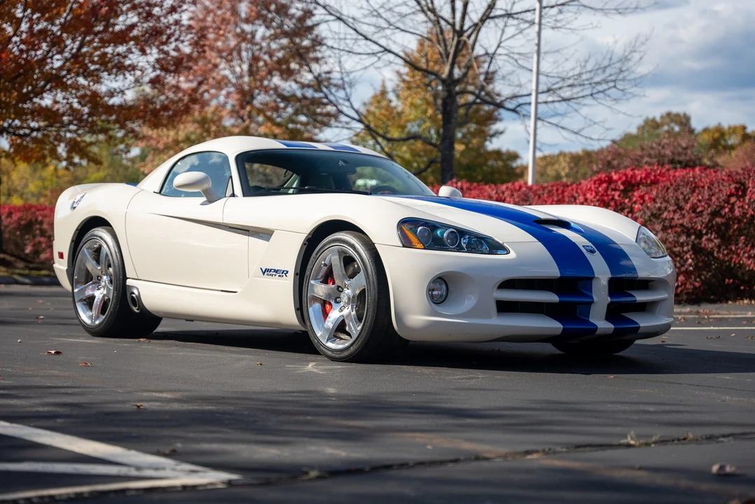 2006 Dodge Viper 3rd Gen - Image 17 of 31
