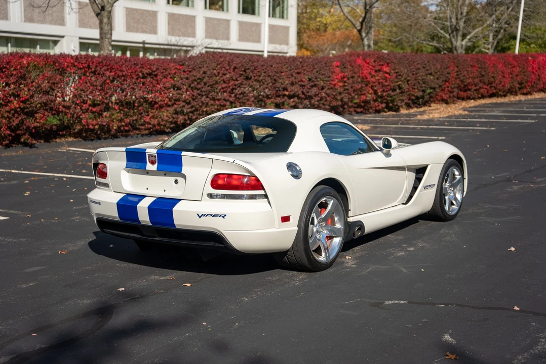 2006 Dodge Viper 3rd Gen - Image 12 of 31