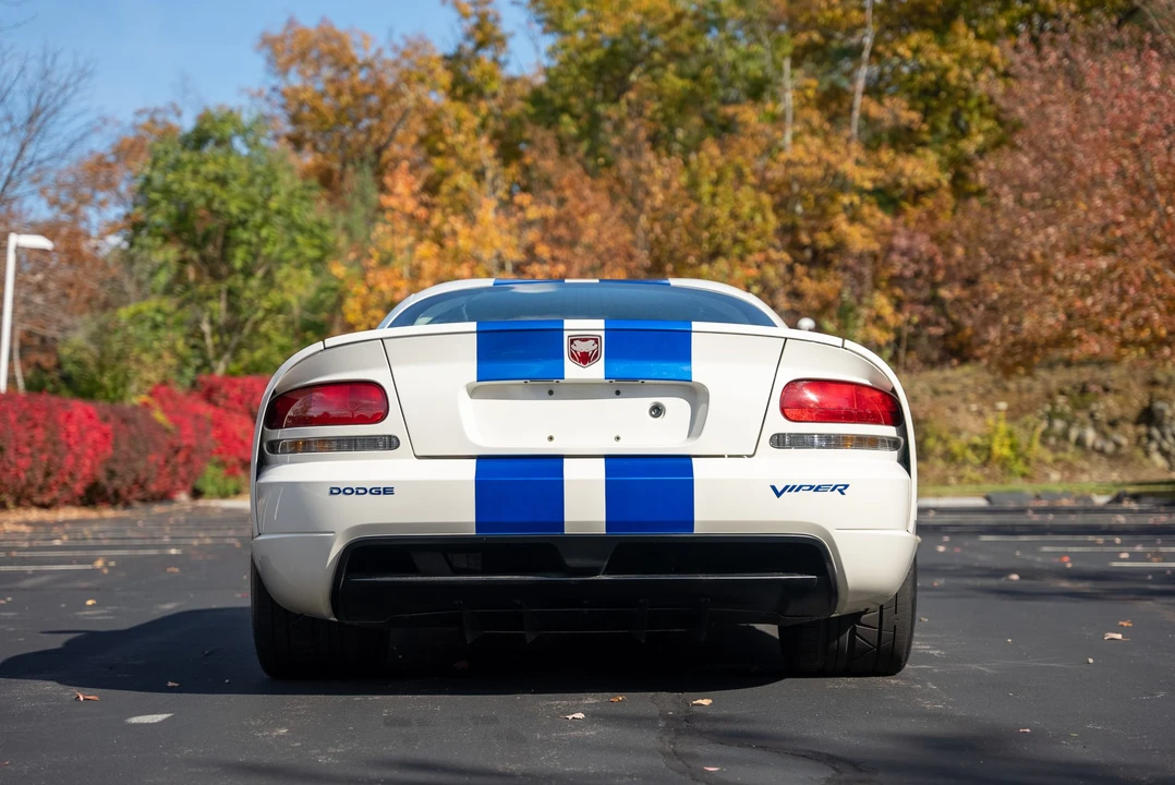 2006 Dodge Viper 3rd Gen - Image 9 of 31