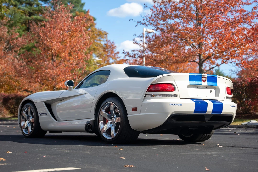 2006 Dodge Viper 3rd Gen - Image 7 of 31