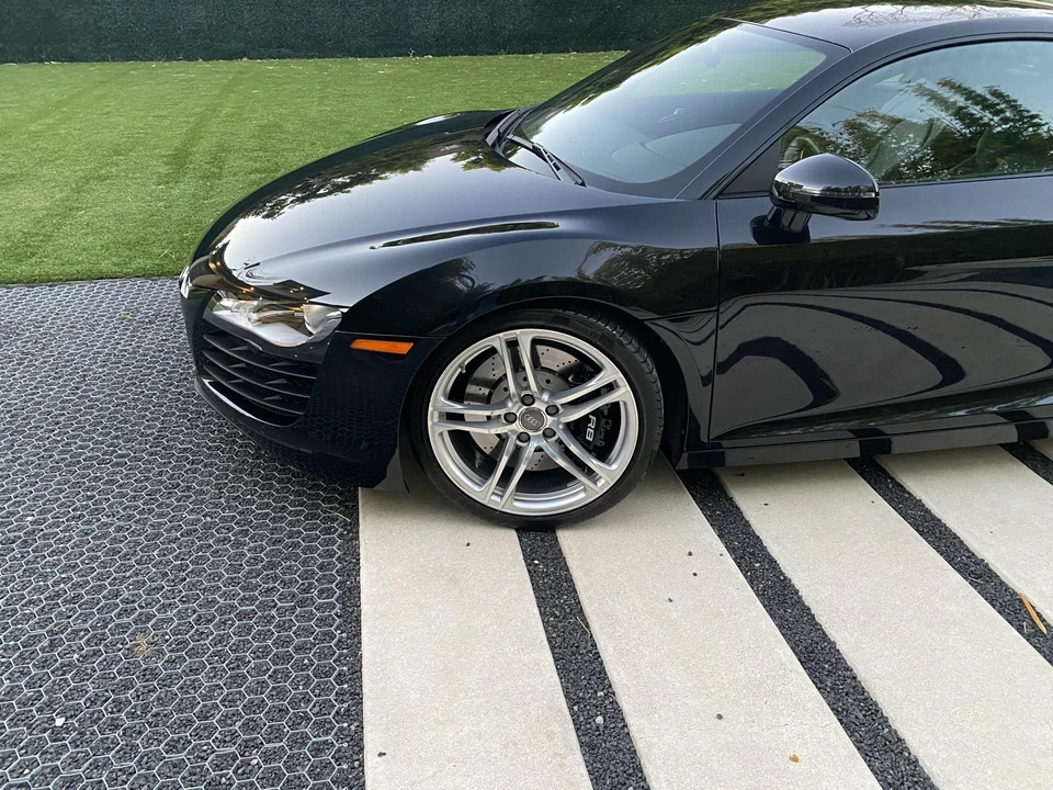2008 Audi 42 R8 - Image 25 of 31