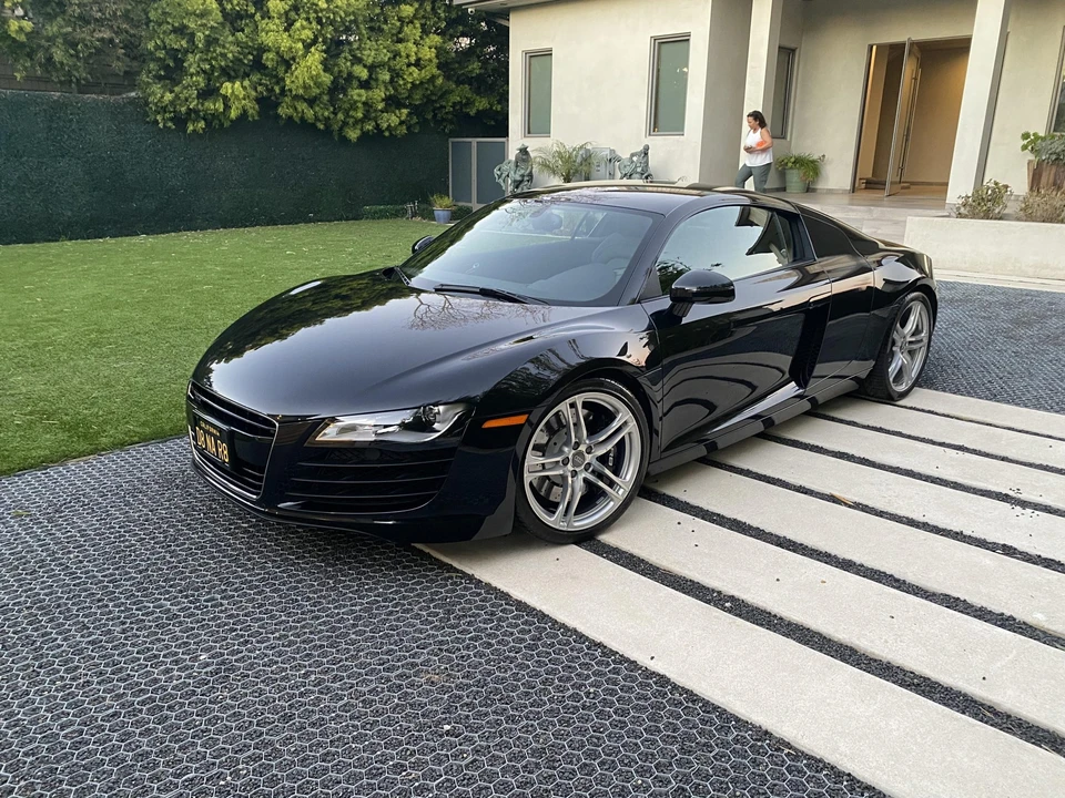 2008 Audi 42 R8 - Image 3 of 31
