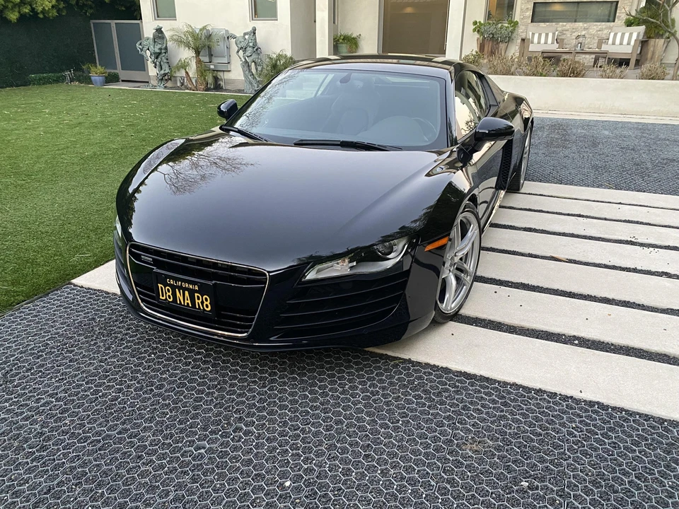 2008 Audi 42 R8 - Image 2 of 31