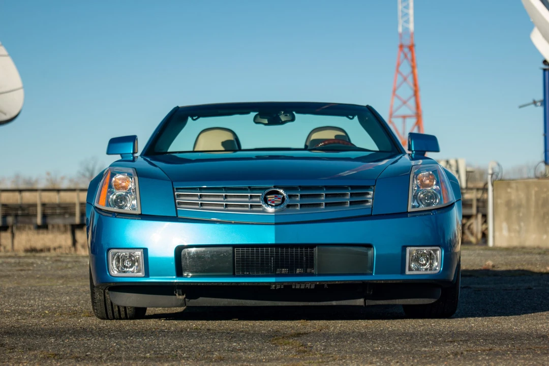 2008 Cadillac XLR - Image 24 of 31