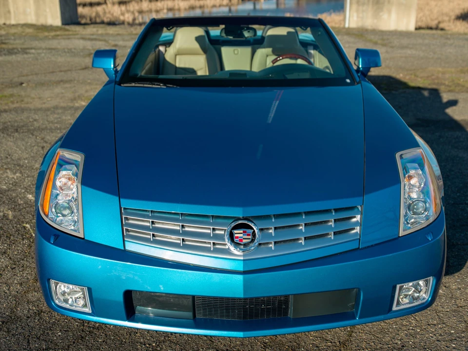 2008 Cadillac XLR - Image 28 of 31