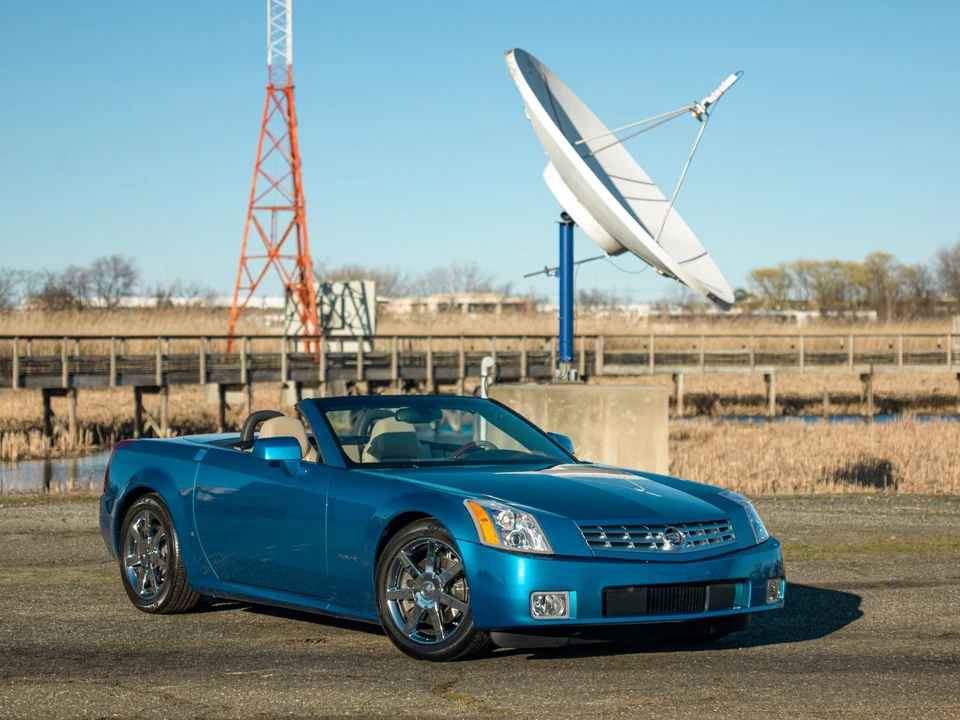 2008 Cadillac XLR - Image 17 of 31