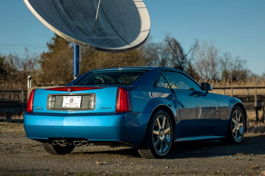 2008 Cadillac XLR - Image 12 of 31