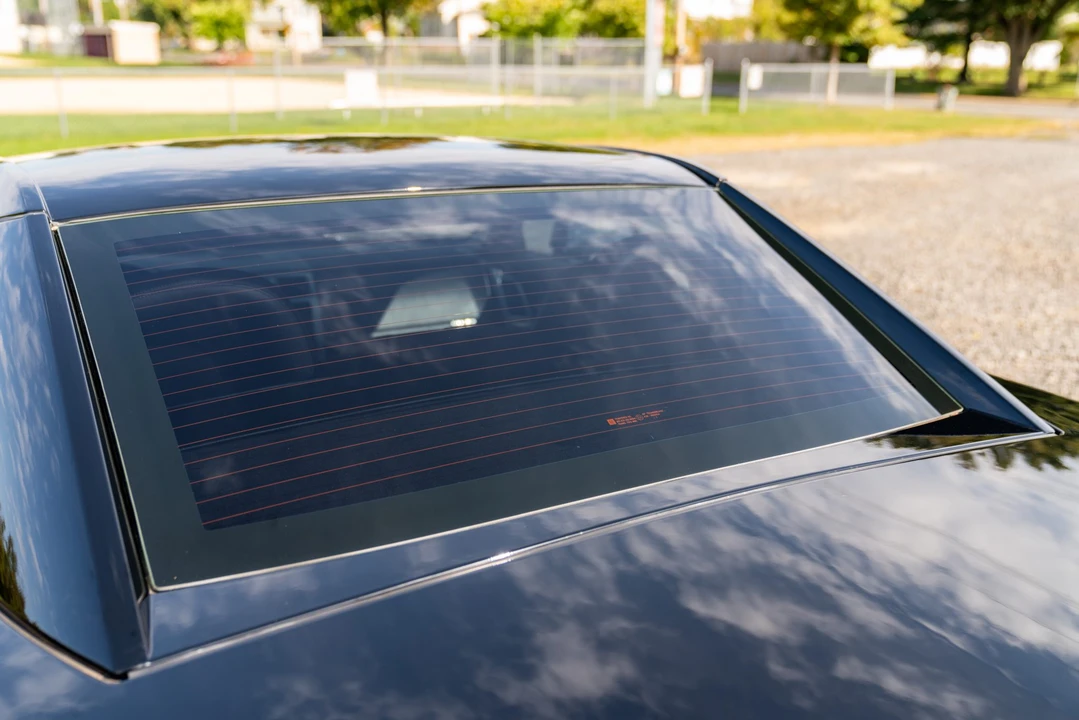 2009 Cadillac XLR-V - Image 27 of 31