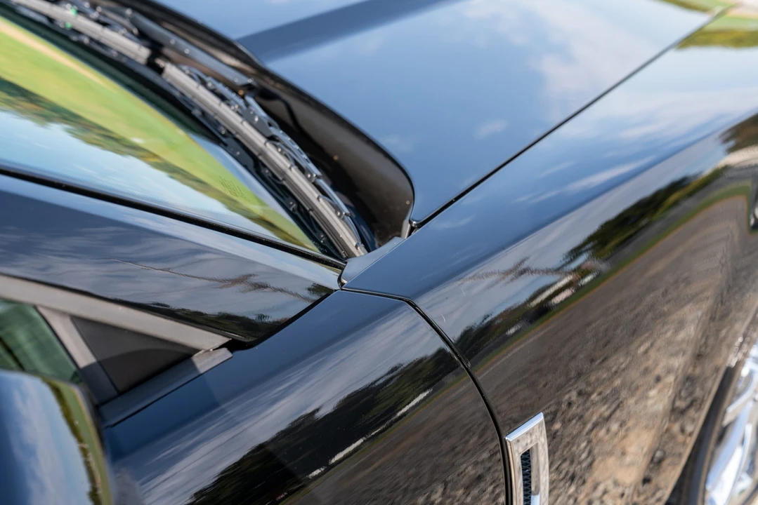 2009 Cadillac XLR-V - Image 19 of 31
