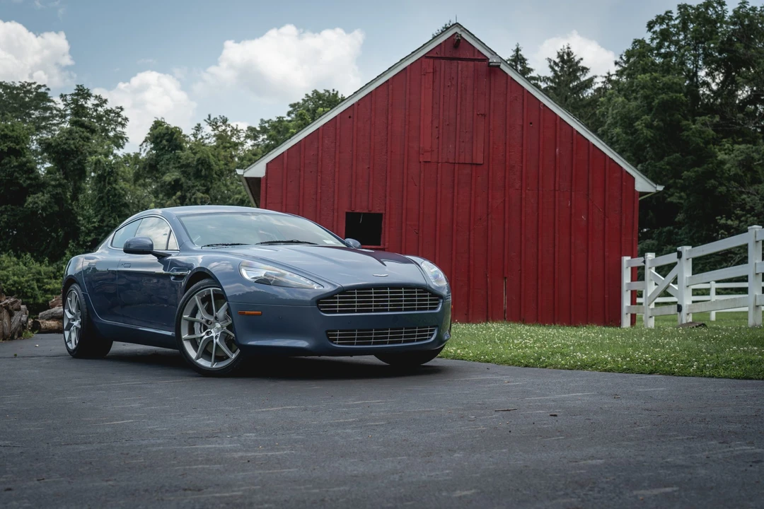 2010 Aston Martin Rapide - Image 19 of 31