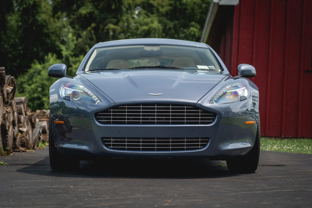 2010 Aston Martin Rapide - Image 12 of 31