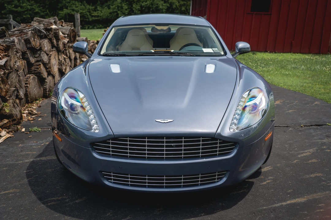2010 Aston Martin Rapide - Image 15 of 31