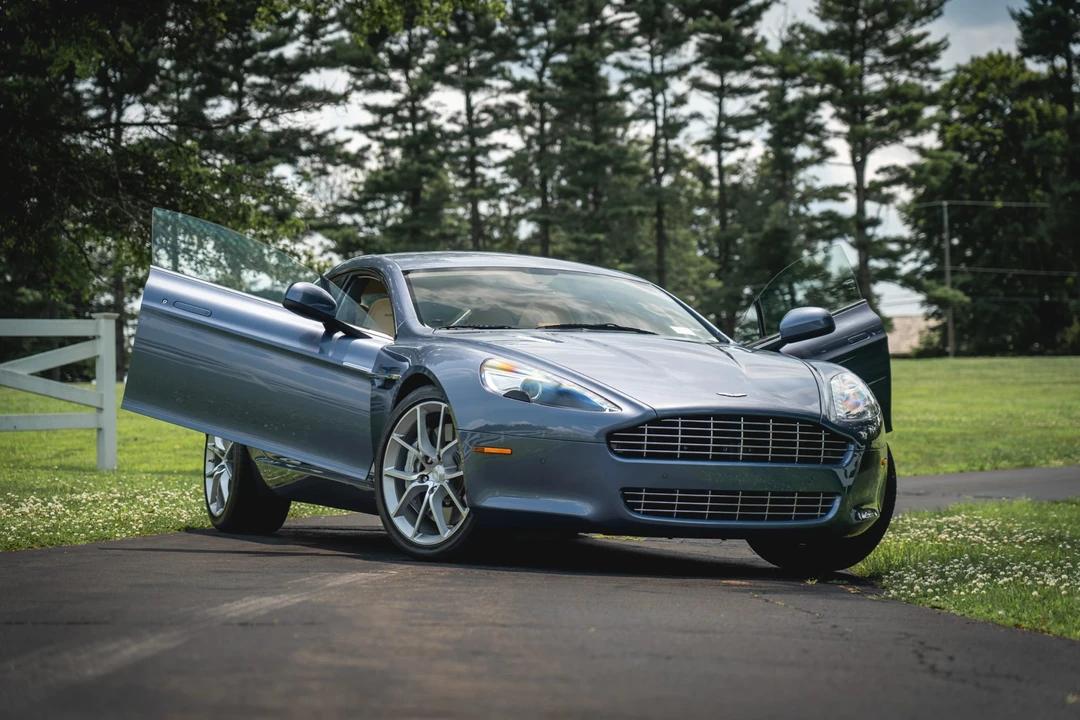 2010 Aston Martin Rapide - Image 30 of 31