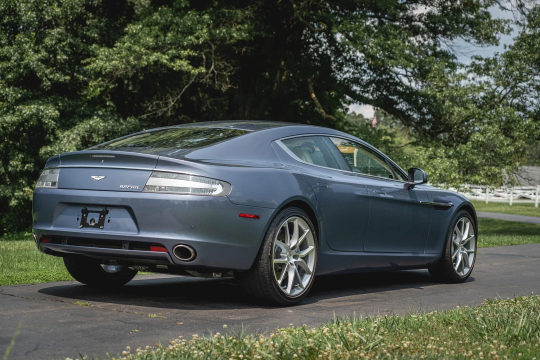 2010 Aston Martin Rapide - Image 23 of 31