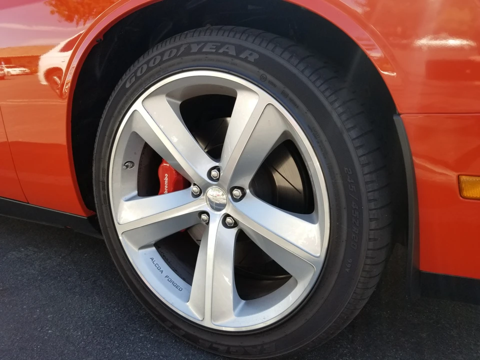 2010 Dodge Challenger SRT8 & 392 3rd Gen - Image 30 of 31