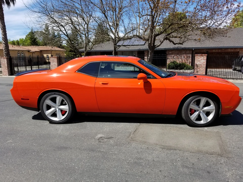 2010 Dodge Challenger SRT8 & 392 3rd Gen - Image 10 of 31