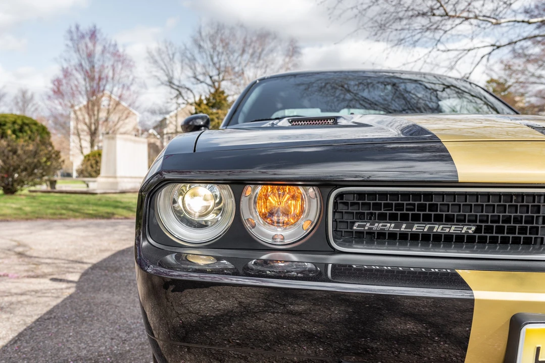 2010 Dodge Challenger SRT8 & 392 3rd Gen - Image 16 of 31