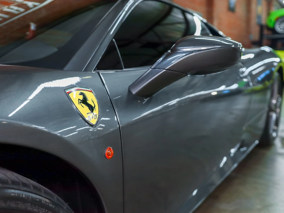 2010 Ferrari 458 Italia - Image 17 of 31