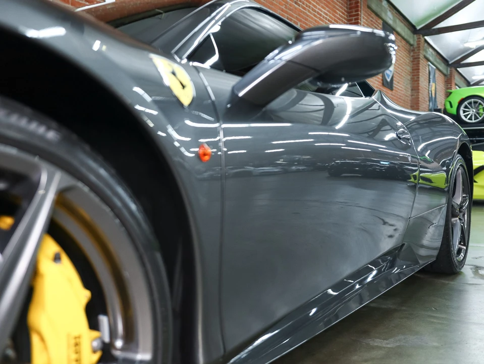 2010 Ferrari 458 Italia - Image 16 of 31