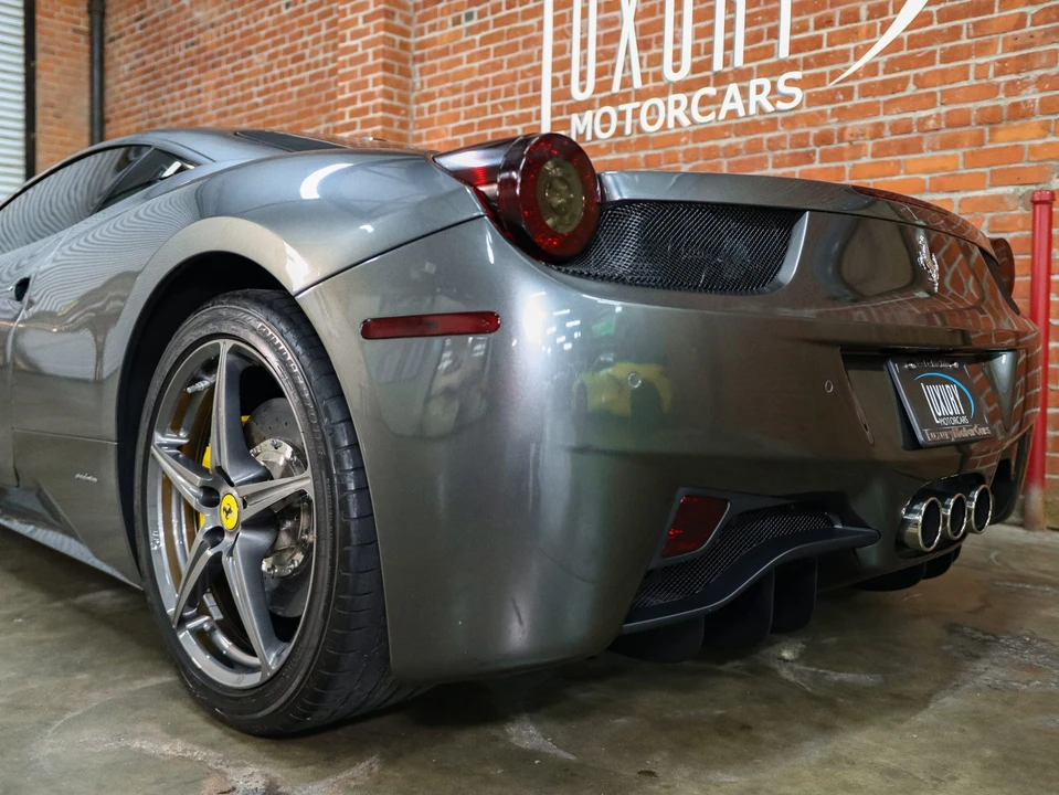 2010 Ferrari 458 Italia - Image 19 of 31