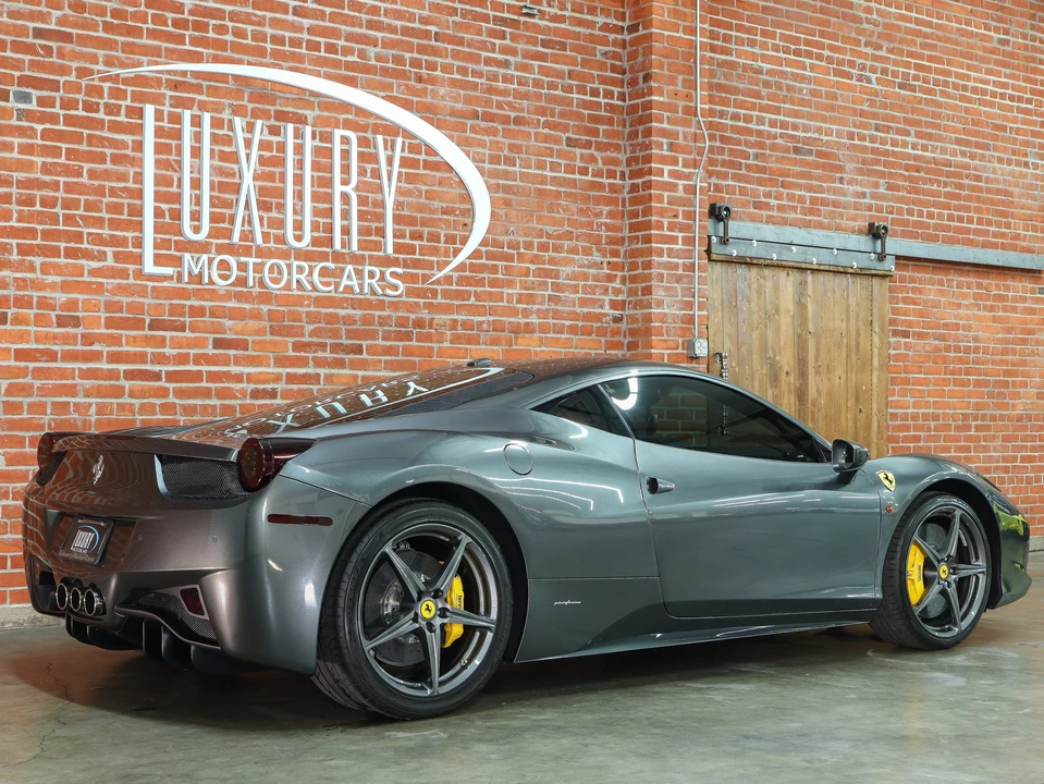 2010 Ferrari 458 Italia - Image 14 of 31