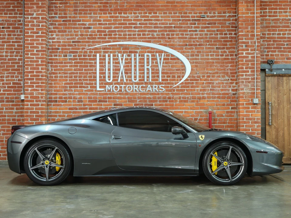 2010 Ferrari 458 Italia - Image 15 of 31