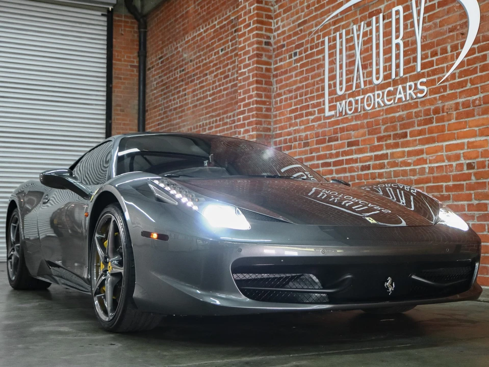 2010 Ferrari 458 Italia - Image 5 of 31