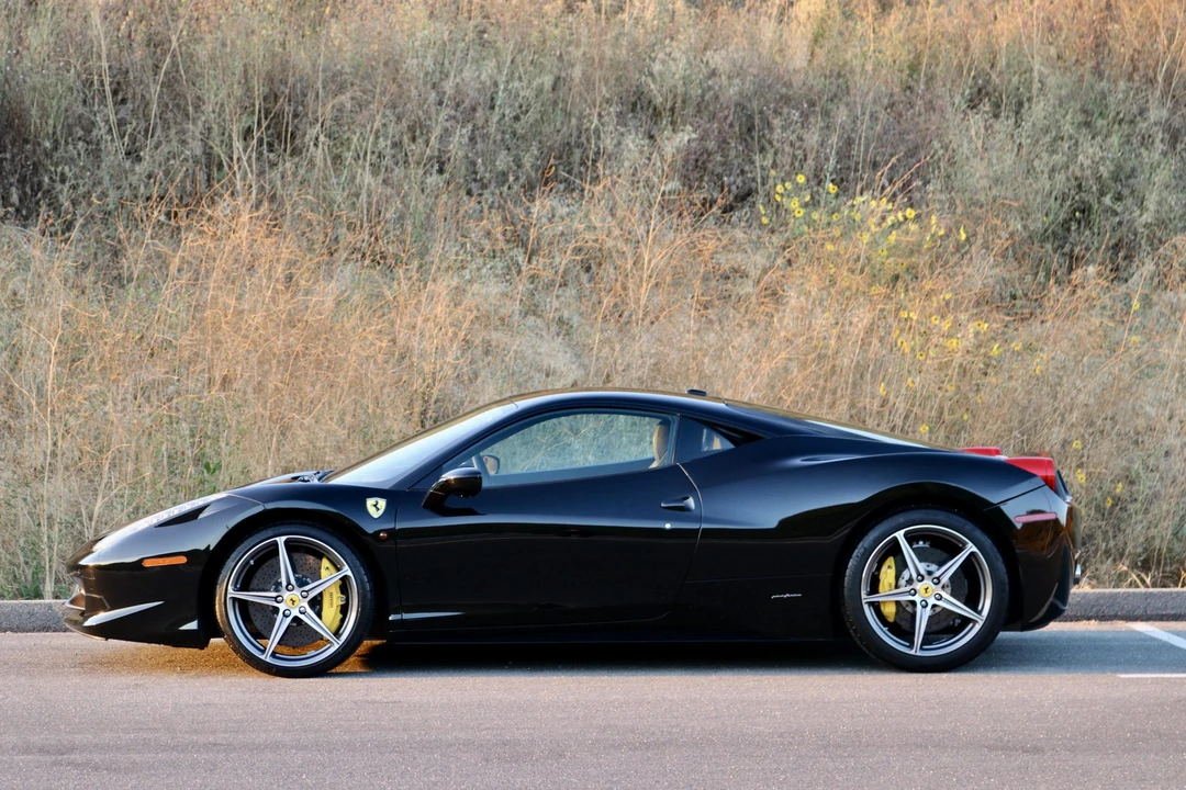 2011 Ferrari 458 Italia - Image 13 of 31