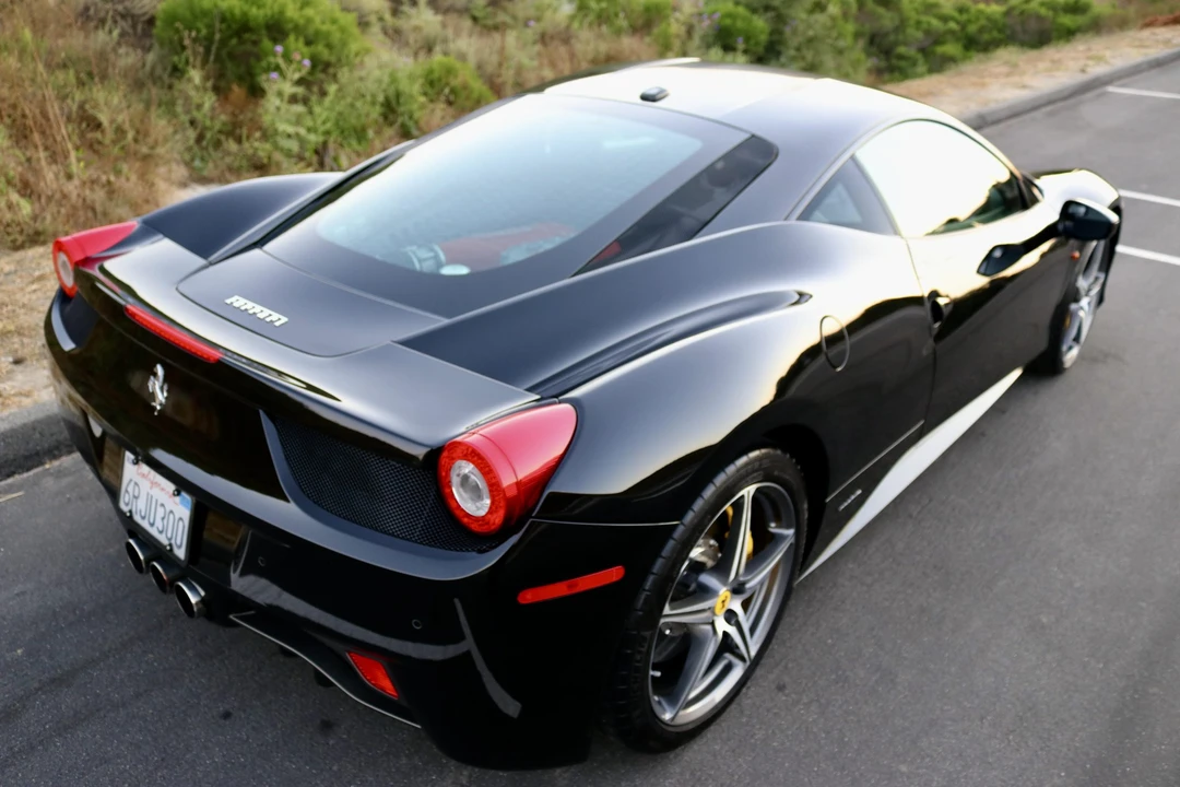 2011 Ferrari 458 Italia - Image 18 of 31