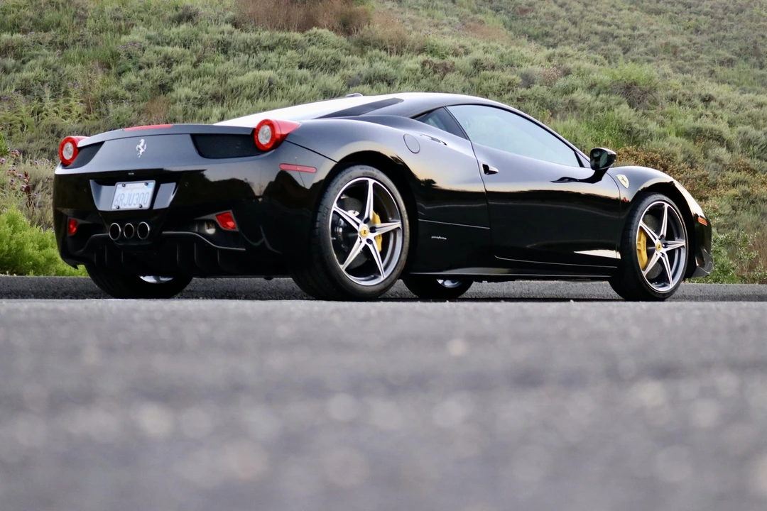 2011 Ferrari 458 Italia - Image 19 of 31