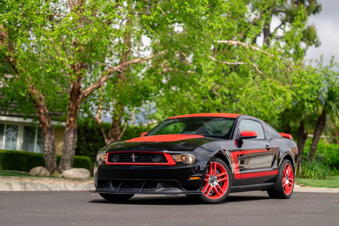 2012 Ford S197 Mustang - Image 3 of 31