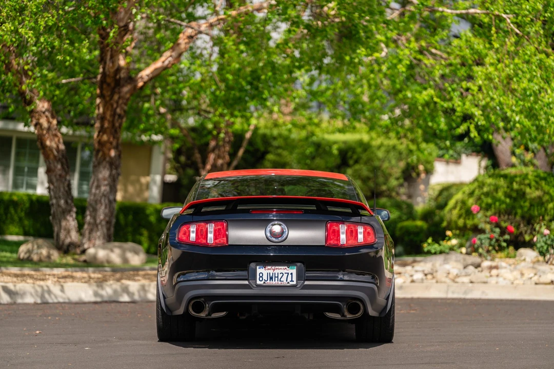 2012 Ford S197 Mustang - Image 10 of 31