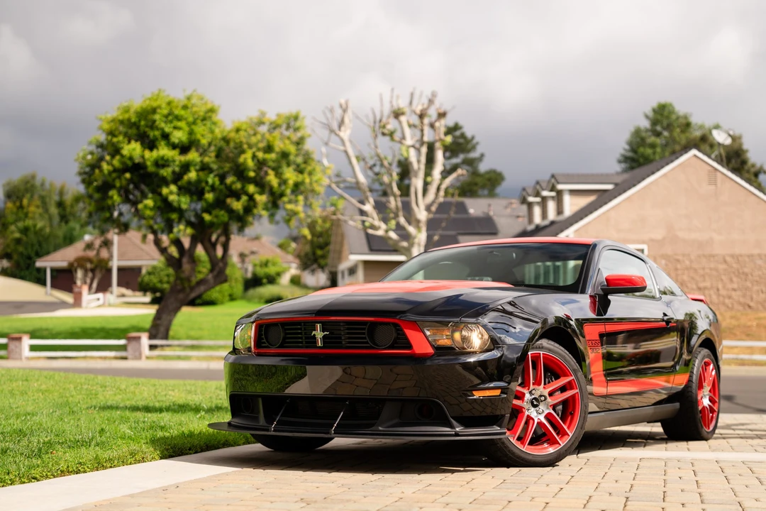 2012 Ford S197 Mustang - Image 2 of 31