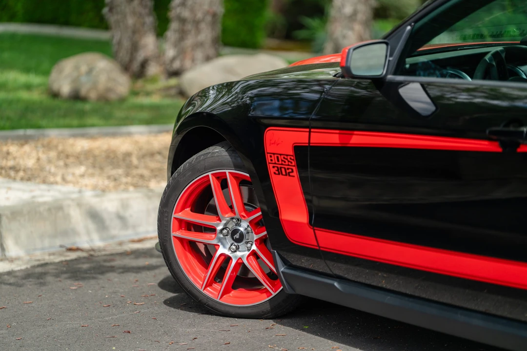 2012 Ford S197 Mustang - Image 27 of 31