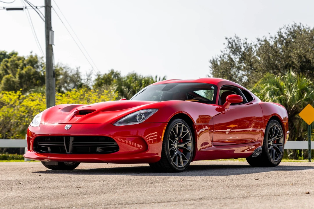 2013 Dodge Viper 5th Gen - Image 2 of 31