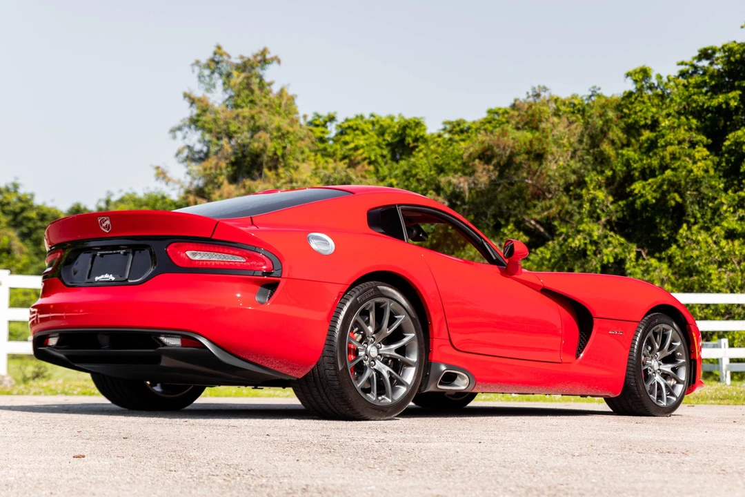 2013 Dodge Viper 5th Gen - Image 7 of 31