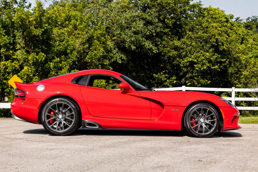 2013 Dodge Viper 5th Gen - Image 8 of 31