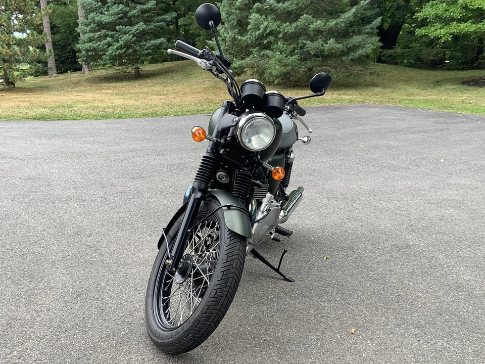 2013 Triumph New Bonneville - Image 3 of 31
